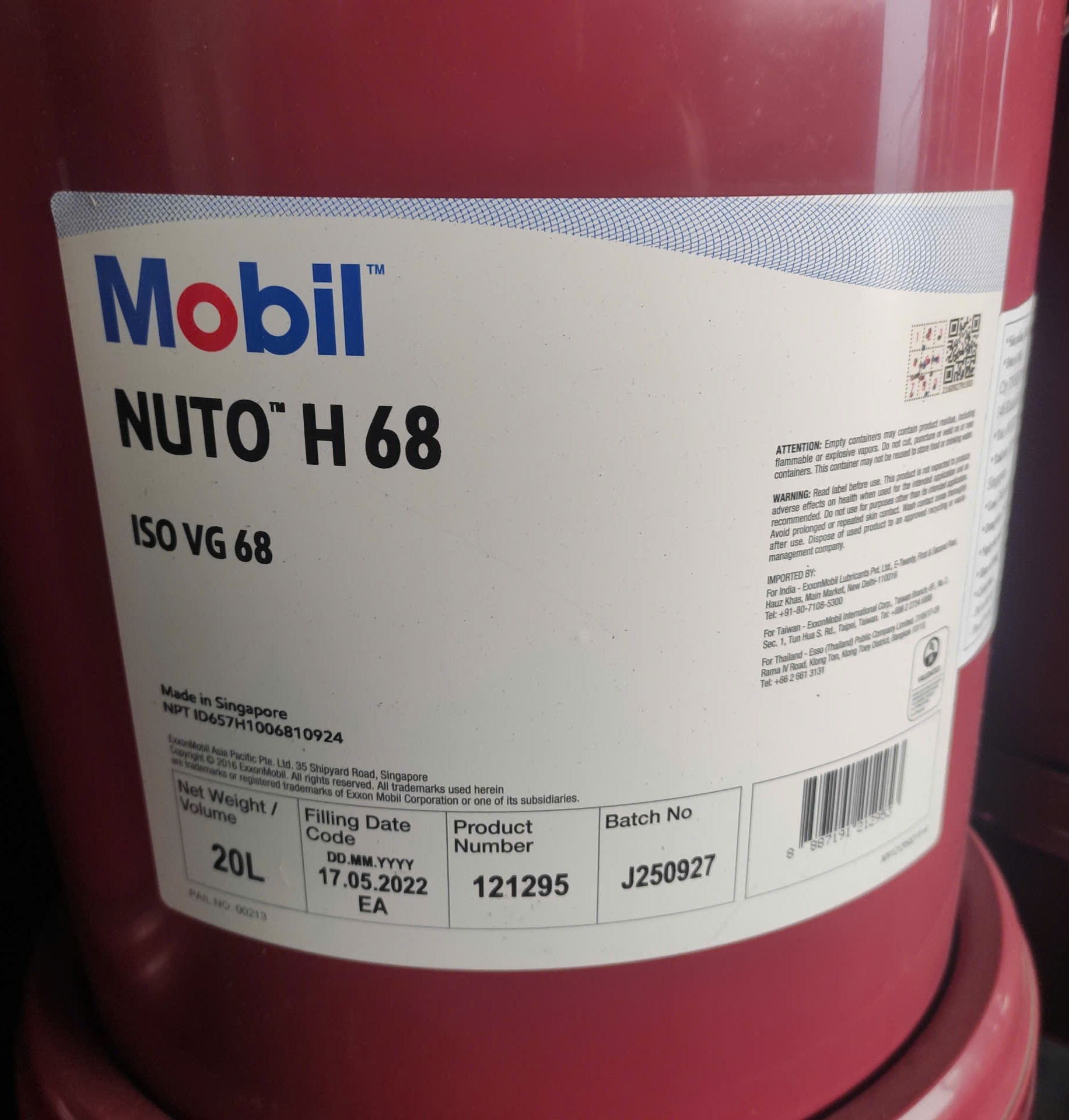Dầu thủy lực Mobil Nuto H 68